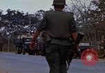 Standbild USA Soldaten Saigon Vietnam, 1968, aus Sekunde 6 historischem Filmmaterial Videoclip 65675052369