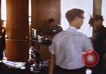 Immagine di Danni all'interno di ambasciata degli Stati Uniti Saigon Vietnam, 1968, secondo 11 filmato di repertorio 65675052379