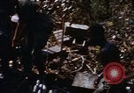 Image les soldats américains à capturé VC complexe tunnel Vietnam, 1968, de la seconde 52 séquences d'archives historiques vidéo 65675052380