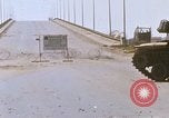 Image OH-6A Helicopters Saigon Vietnam La Base Aérienne de Bien Hoa, 1968, de la seconde 50 séquences d'archives historiques vidéo 65675052388