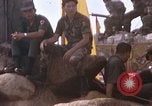 Standbild vietnamesische Volk Saigon Vietnam Bien Hoa Air Base, 1968, aus Sekunde 22 historischem Filmmaterial Videoclip 65675052389