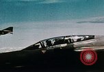 Image Chasseurs à réaction McDonald Douglas F4 Phantom Khe Sanh Vietnam, 1968, de la seconde 7 séquences d'archives historiques vidéo 65675052393