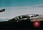 Image Chasseurs à réaction McDonald Douglas F4 Phantom Khe Sanh Vietnam, 1968, de la seconde 8 séquences d'archives historiques vidéo 65675052393