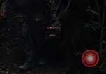 Standbild US-Marines starten Tet-Offensive in Hue Hue Vietnam, 1968, aus Sekunde 35 historischem Filmmaterial Videoclip 65675052395