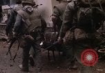 Standbild US-Marines starten Tet-Offensive in Hue Hue Vietnam, 1968, aus Sekunde 50 historischem Filmmaterial Videoclip 65675052395