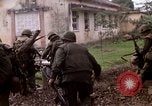 Standbild marines von L Unternehmen Hue Vietnam, 1968, aus Sekunde 46 historischem Filmmaterial Videoclip 65675052396
