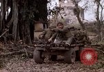 Standbild marines von L Unternehmen Hue Vietnam, 1968, aus Sekunde 59 historischem Filmmaterial Videoclip 65675052396