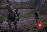Standbild marines von L Unternehmen Hue Vietnam, 1968, aus Sekunde 25 historischem Filmmaterial Videoclip 65675052397