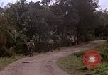 Standbild H Firma 2nd Battalion 5th Marines 1 Division Hue Vietnam, 1968, aus Sekunde 17 historischem Filmmaterial Videoclip 65675052401