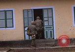 Standbild H Firma 2nd Battalion 5th Marines 1 Division Hue Vietnam, 1968, aus Sekunde 43 historischem Filmmaterial Videoclip 65675052401