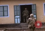 Standbild H Firma 2nd Battalion 5th Marines 1 Division Hue Vietnam, 1968, aus Sekunde 46 historischem Filmmaterial Videoclip 65675052401