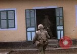 Standbild H Firma 2nd Battalion 5th Marines 1 Division Hue Vietnam, 1968, aus Sekunde 47 historischem Filmmaterial Videoclip 65675052401