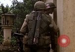 Standbild H Firma 2nd Battalion 5th Marines 1 Division Hue Vietnam, 1968, aus Sekunde 50 historischem Filmmaterial Videoclip 65675052401