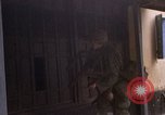 Standbild H Firma 2nd Battalion 5th Marines 1 Division Hue Vietnam, 1968, aus Sekunde 57 historischem Filmmaterial Videoclip 65675052401