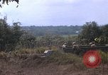 Standbild H Firma 2nd Battalion 5th Marines 1 Division Hue Vietnam, 1968, aus Sekunde 5 historischem Filmmaterial Videoclip 65675052402