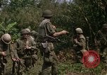 Standbild H Firma 2nd Battalion 5th Marines 1 Division Hue Vietnam, 1968, aus Sekunde 15 historischem Filmmaterial Videoclip 65675052402