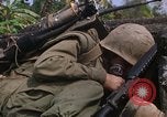 Standbild H Firma 2nd Battalion 5th Marines 1 Division Hue Vietnam, 1968, aus Sekunde 21 historischem Filmmaterial Videoclip 65675052402