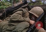 Standbild H Firma 2nd Battalion 5th Marines 1 Division Hue Vietnam, 1968, aus Sekunde 25 historischem Filmmaterial Videoclip 65675052402