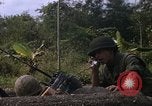 Standbild H Firma 2nd Battalion 5th Marines 1 Division Hue Vietnam, 1968, aus Sekunde 30 historischem Filmmaterial Videoclip 65675052402