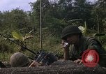 Standbild H Firma 2nd Battalion 5th Marines 1 Division Hue Vietnam, 1968, aus Sekunde 33 historischem Filmmaterial Videoclip 65675052402