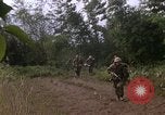 Standbild H Firma 2nd Battalion 5th Marines 1 Division Hue Vietnam, 1968, aus Sekunde 54 historischem Filmmaterial Videoclip 65675052402