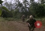 Standbild H Firma 2nd Battalion 5th Marines 1 Division Hue Vietnam, 1968, aus Sekunde 56 historischem Filmmaterial Videoclip 65675052402