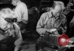 Image Les travailleurs de la production de guerre à l'usine d'avion Long Beach California USA, 1942, de la seconde 39 séquences d'archives historiques vidéo 65675052407