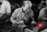 Image Les travailleurs de la production de guerre à l'usine d'avion Long Beach California USA, 1942, de la seconde 41 séquences d'archives historiques vidéo 65675052407