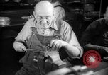 Image Les travailleurs de la production de guerre à l'usine d'avion Long Beach California USA, 1942, de la seconde 51 séquences d'archives historiques vidéo 65675052407