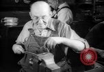 Image Les travailleurs de la production de guerre à l'usine d'avion Long Beach California USA, 1942, de la seconde 52 séquences d'archives historiques vidéo 65675052407