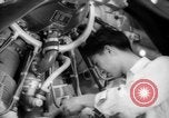Standbild Arbeitnehmer El Segundo California USA, 1942, aus Sekunde 56 historischem Filmmaterial Videoclip 65675052409