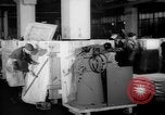 Immagine di Addetto Navale Pontiac Michigan USA, 1942, secondo 15 filmato di repertorio 65675052412