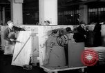 Immagine di Addetto Navale Pontiac Michigan USA, 1942, secondo 21 filmato di repertorio 65675052412