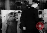 Immagine di Addetto Navale Pontiac Michigan USA, 1942, secondo 35 filmato di repertorio 65675052412