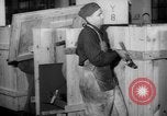 Immagine di Addetto Navale Pontiac Michigan USA, 1942, secondo 48 filmato di repertorio 65675052412