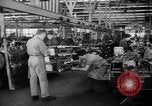 Immagine di Addetto Navale Pontiac Michigan USA, 1942, secondo 60 filmato di repertorio 65675052412