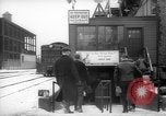 Standbild Arbeitnehmer Pontiac Michigan USA, 1942, aus Sekunde 8 historischem Filmmaterial Videoclip 65675052413