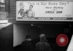 Standbild Arbeitnehmer Pontiac Michigan USA, 1942, aus Sekunde 29 historischem Filmmaterial Videoclip 65675052413