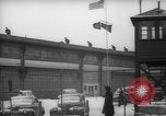 Standbild Arbeitnehmer Pontiac Michigan USA, 1942, aus Sekunde 62 historischem Filmmaterial Videoclip 65675052413