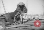 Standbild Liberty Schiffsbau Zweiter Weltkrieg Richmond California USA, 1942, aus Sekunde 27 historischem Filmmaterial Videoclip 65675052418