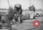 Standbild Liberty Schiffsbau Zweiter Weltkrieg Richmond California USA, 1942, aus Sekunde 35 historischem Filmmaterial Videoclip 65675052418