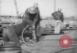 Standbild Liberty Schiffsbau Zweiter Weltkrieg Richmond California USA, 1942, aus Sekunde 36 historischem Filmmaterial Videoclip 65675052418