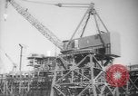 Image soudeurs Richmond California USA, 1942, de la seconde 3 séquences d'archives historiques vidéo 65675052419