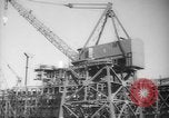 Image soudeurs Richmond California USA, 1942, de la seconde 4 séquences d'archives historiques vidéo 65675052419
