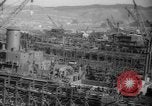 Image soudeurs Richmond California USA, 1942, de la seconde 21 séquences d'archives historiques vidéo 65675052419