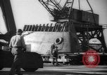 Image soudeurs Richmond California USA, 1942, de la seconde 42 séquences d'archives historiques vidéo 65675052419