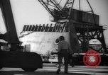 Image soudeurs Richmond California USA, 1942, de la seconde 44 séquences d'archives historiques vidéo 65675052419