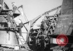Image soudeurs Richmond California USA, 1942, de la seconde 55 séquences d'archives historiques vidéo 65675052419