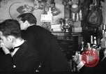 Immagine di 21 Club New York City USA, 1934, secondo 10 filmato di repertorio 65675052423