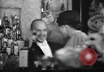 Immagine di 21 Club New York City USA, 1934, secondo 41 filmato di repertorio 65675052423